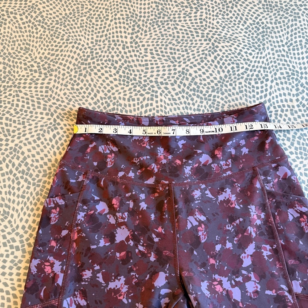 Purple and Pink Floral Patterned Leggings - Picture 3 of 4